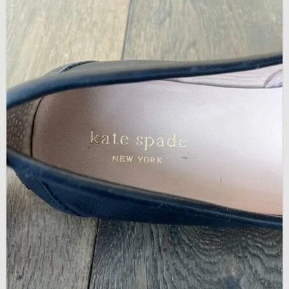 Kate Spade Carmen Black Leather Loafers Size 7.5 Gold Hardware Driving Flats - Picture 4 of 8